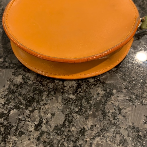 Maxx New York orange slice coin pouch - Picture 3 of 6